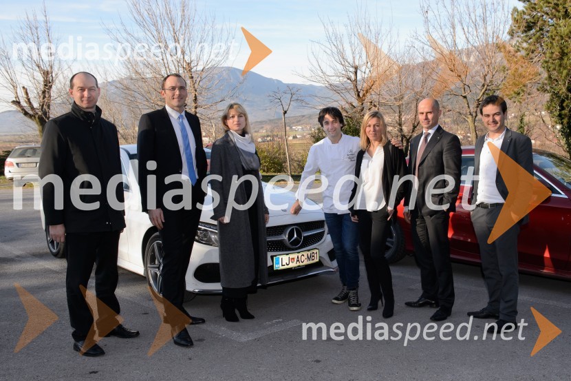  ... ;  Rasto Oderlap, direktor, podjetje Autocommerce d.o.o.;  Metka  Kejžar, vodja marketinga in odnosov z javnostmi, Autocommerce d.o.o.;  Tomaž Kavčič, kuharski mojster, Pri Lojzetu, Zemono;  Metka Orel, marketing, Autocommerce d.o.o.;  Andrej Bergant, direktor prodaje, Autocommerce d.o.o.;  Anej  Ferko, odnosi z javnostmi, Autocommerce d.o.o.Novi Mercedes Benz kupe razreda C