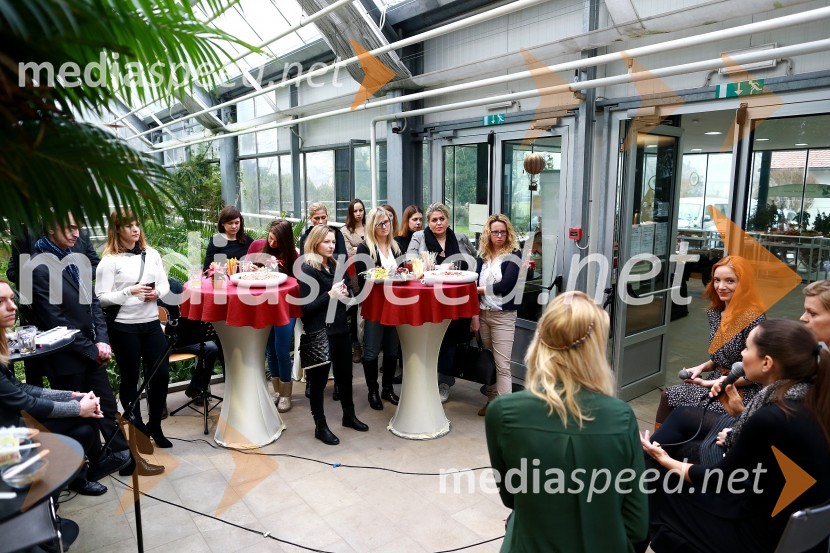 Zeliščno razvajanje v Botaničnem vrtu z blagovno znamko L’Angelica