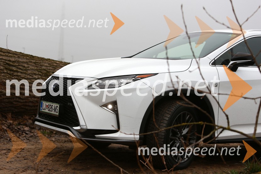 Slovenska predstavitev novega Lexusa RX