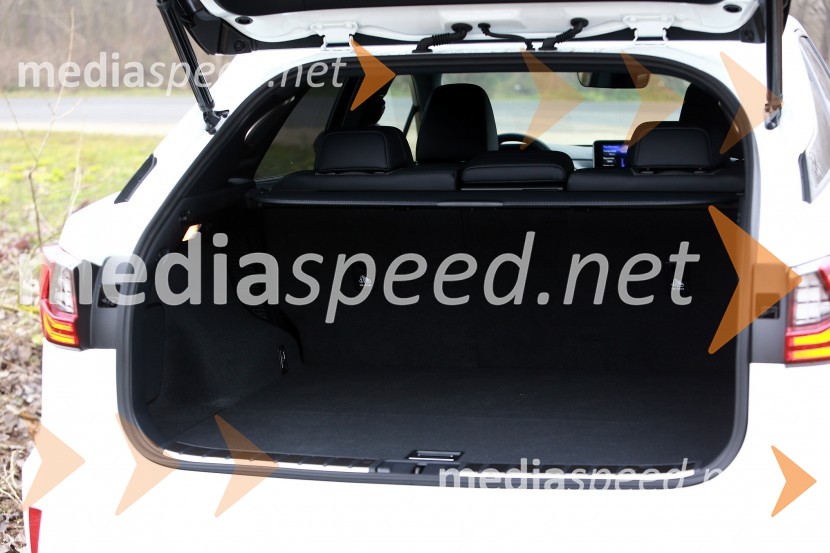 Slovenska predstavitev novega Lexusa RX