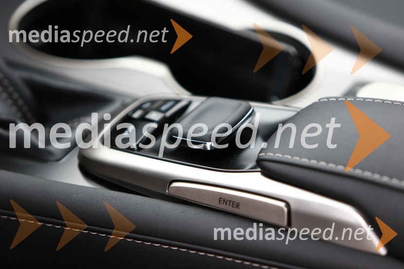 Slovenska predstavitev novega Lexusa RX