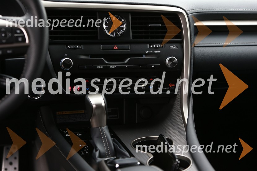 Slovenska predstavitev novega Lexusa RX