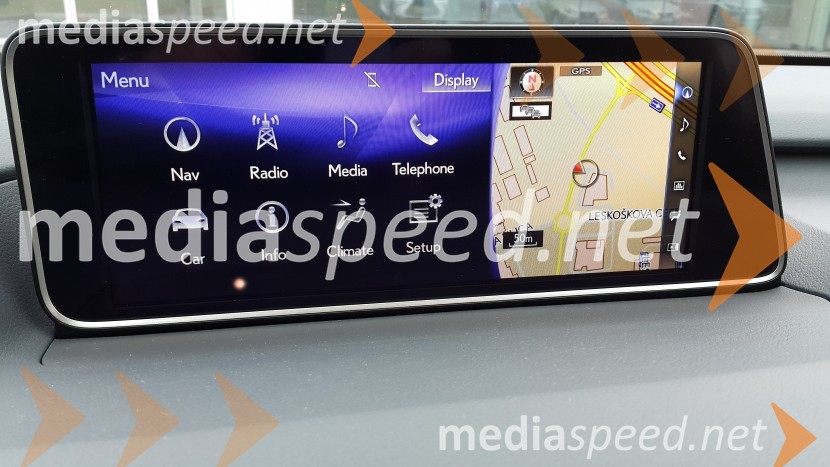 Slovenska predstavitev novega Lexusa RX