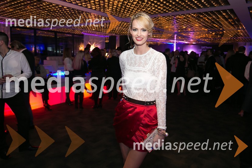  Tjaša  Kokalj Jerala, manekenka, voditeljicaSVETovna VIP zabava 2015