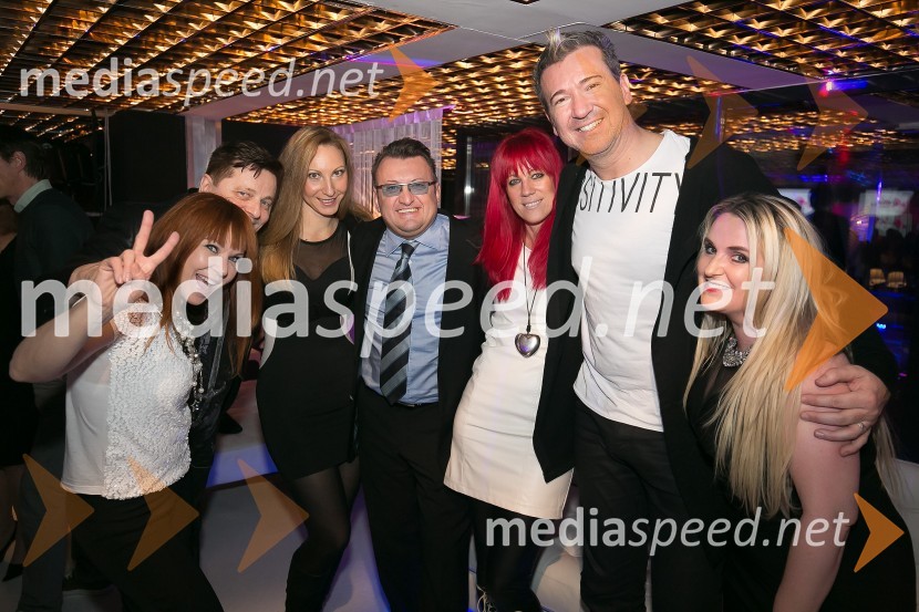  Irena Jalšovec Kogoj - Regina, pevka;  Danijel Popović, pevec;  ... ;  Davorin Obajdin, DJ Dady;  Andreja Brozović;  Werner Brozović, pevec;  ... SVETovna VIP zabava 2015