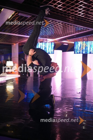 F&B AcrobaticsSVETovna VIP zabava 2015