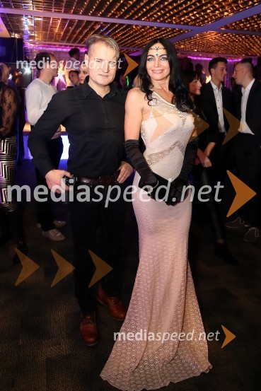  Grega Pirc, fotograf;  Nena Nevenka Muršič, nekdanja Miss FitnesSVETovna VIP zabava 2015
