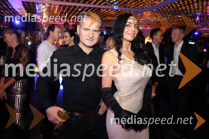  Grega Pirc, fotograf;  Nena Nevenka Muršič, nekdanja Miss FitnesSVETovna VIP zabava 2015