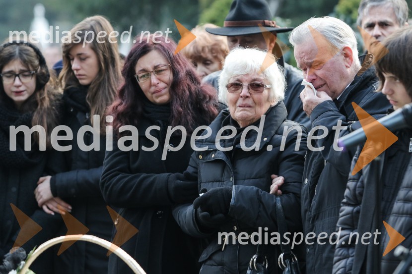 Zadnje slovo od Simone Weiss