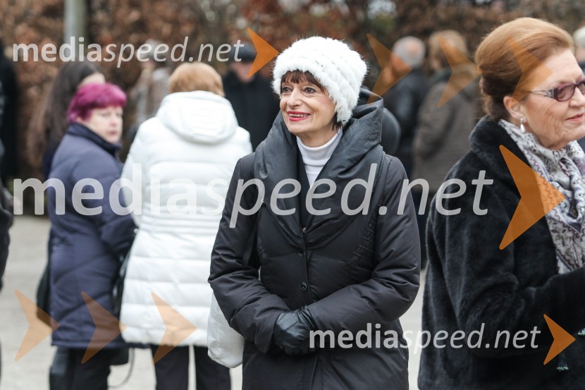 dr. Manca Košir, publicistkaZadnje slovo od Simone Weiss