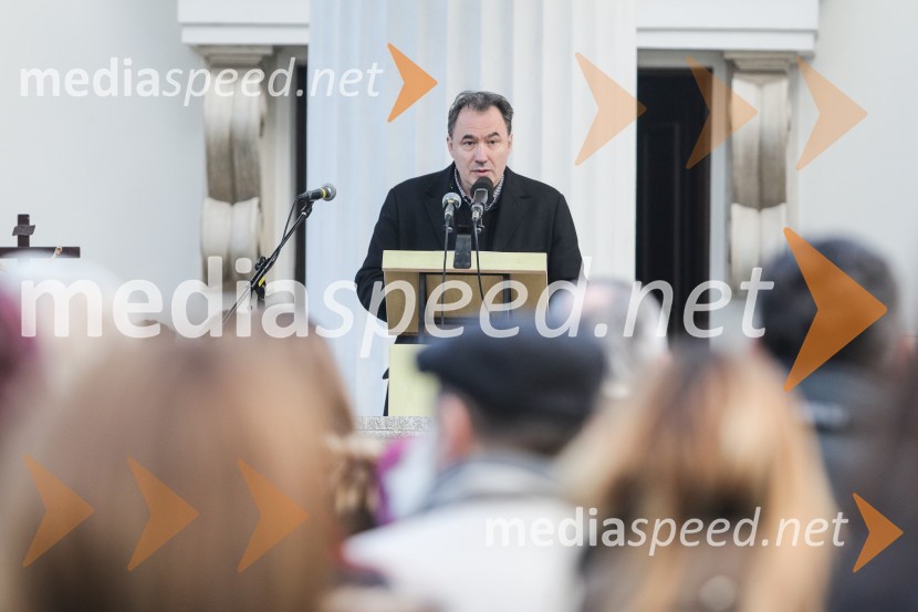 Zadnje slovo od Simone Weiss