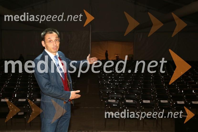  Tadej Toš, igralec, komik in TV voditeljTadej Toš, HOHOHO Praznični festival 2015