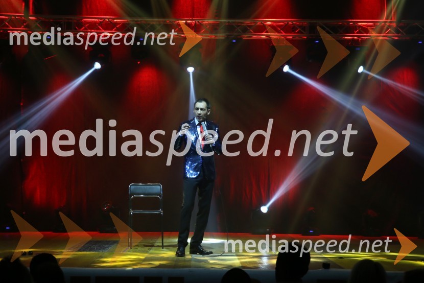  Tadej Toš, igralec, komik in TV voditeljTadej Toš, HOHOHO Praznični festival 2015