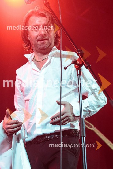  Robert Pešut - Magnifico, glasbenikMagnifico, koncert