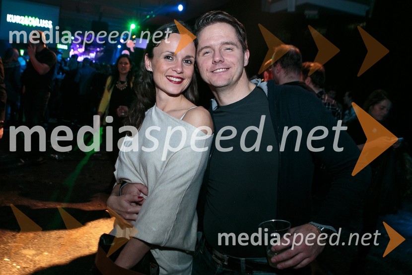  Petra Vampelj;  Goran Babnik, vodja kinematografa Cineplexx KranjMagnifico, koncert