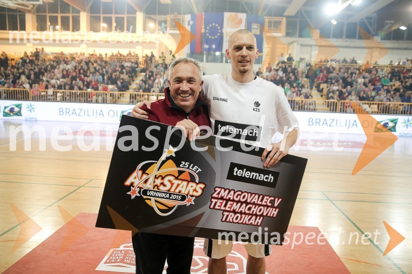  ... ;  Miha Vašl, košarkar, zmagovalec v metanju trojkAll stars 2015