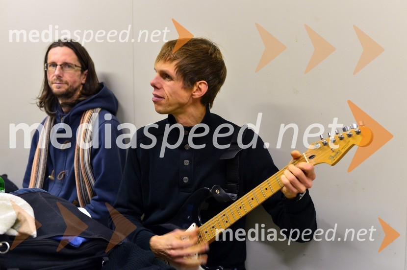  Alen Steržaj, član skupine Big Foot Mama;  ... Big Foot Mama, koncert