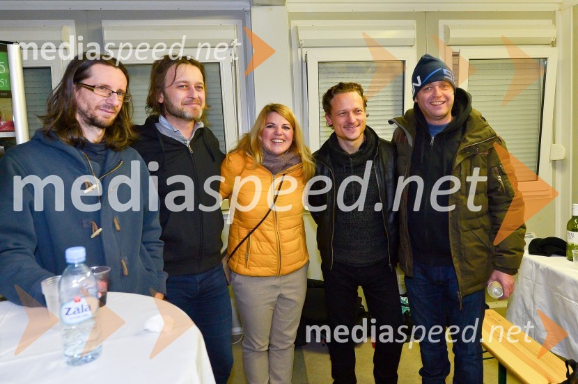  Alen Steržaj, član skupine Big Foot Mama;  Zoran Čalić, član skupine Big Foot Mama;  ... ;  Daniel Gregorič, kitarist, Big Foot Mama;  ... Big Foot Mama, koncert