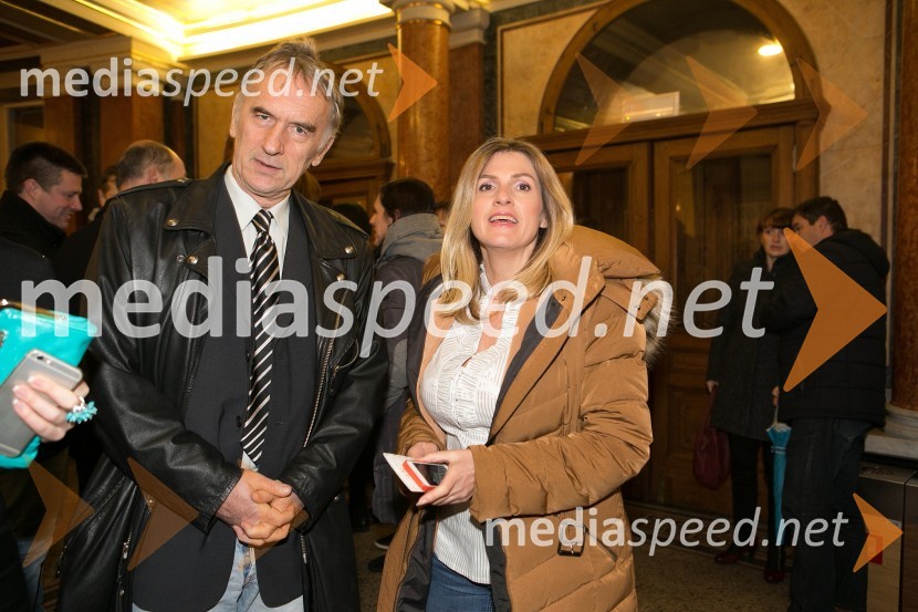  Jonas Žnidaršič, igralec;  Alenka KavčičBorut Pahor gost oddaje Na žaru