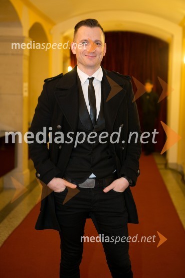  Simon Vadnjal, Cover LoverBorut Pahor gost oddaje Na žaru