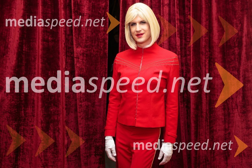  Tomaž Mihelič - Marlenna, član skupine SestreBoris Kobal gost oddaje Na žaru