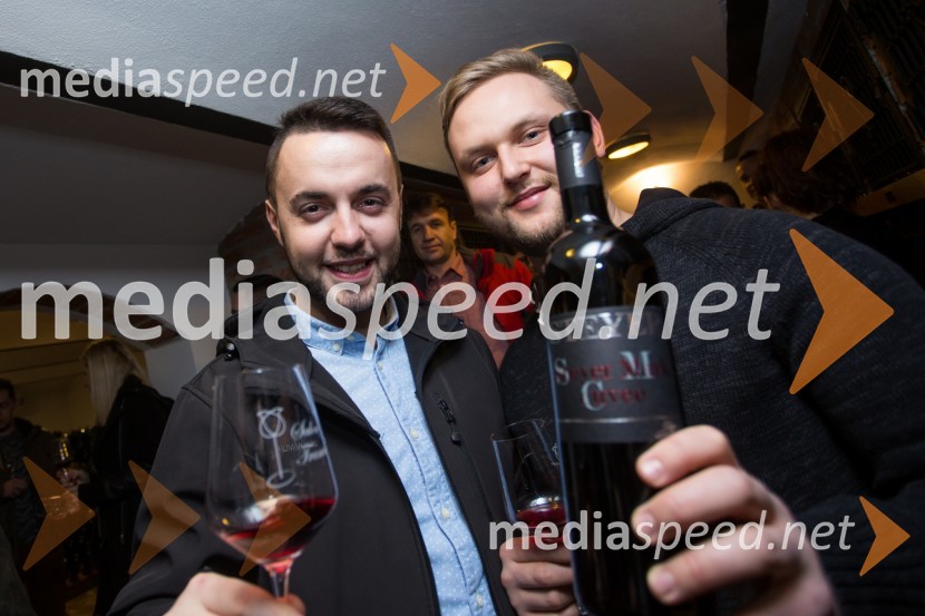  Ernad Ihtijarević, fotograf, snemalec;  Anže Krže, fotografMediaspeed 14. rojstni dan in ponovoletno druženje