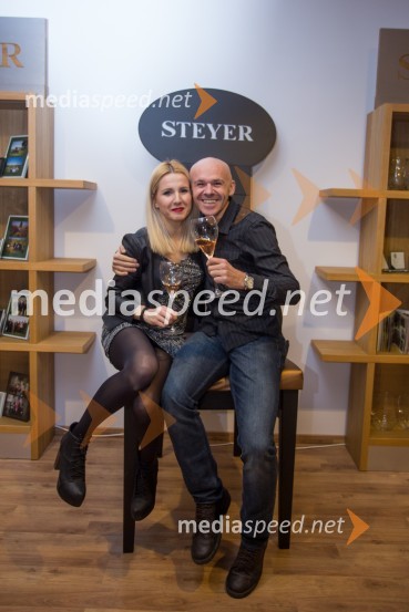  Natalija Pravdič, Mediaspeed;  Saša Despot, fotografMediaspeed 14. rojstni dan in ponovoletno druženje