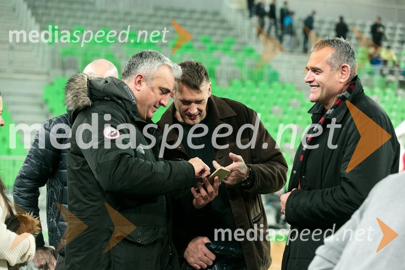  Rado Lorbek, bivši košarkar;  ... ;  Slavko Kotnik, košarkarski agent70 let košarkarskega kluba Olimpija