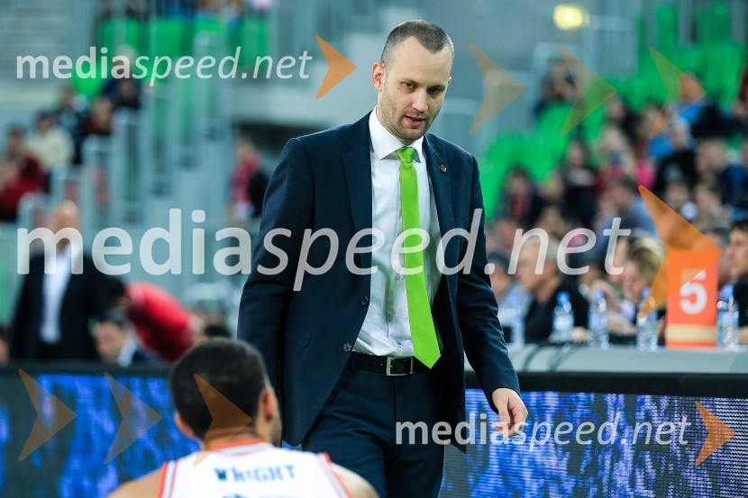  Gašper Potočnik, košarkarski trener70 let košarkarskega kluba Olimpija