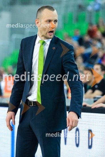  Gašper Potočnik, košarkarski trener70 let košarkarskega kluba Olimpija