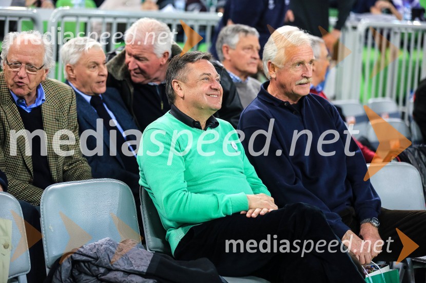  Zoran Janković, župan MOL, predsednik PS;  Pavle  Polanec , bivši košarkar70 let košarkarskega kluba Olimpija