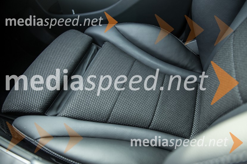 Mercedes-Benz GLC 220d 4Matic, udobni sedežiMercedes-Benz GLC 220d 4Matic, mediaspeed test