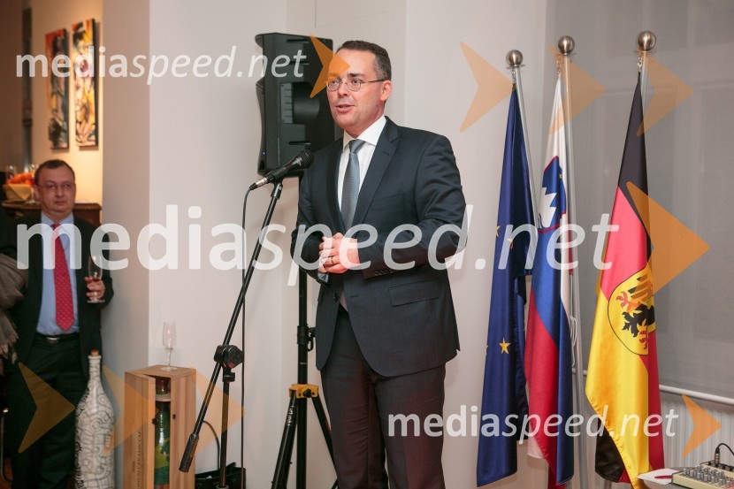  Peter Friedrich, minister v deželni vladi zvezne dežele Baden WutternbergNovoletni sprejem Slovensko-nemške gospodarske zbornice in Veleposlaništva ZRN