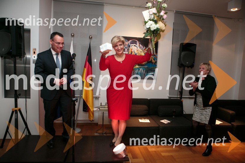  Peter Friedrich, minister v deželni vladi zvezne dežele Baden Wutternberg; dr. Anna Prinz, veleposlanica NemčijeNovoletni sprejem Slovensko-nemške gospodarske zbornice in Veleposlaništva ZRN