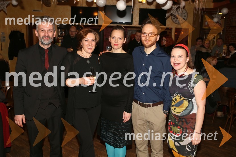  Vladimir Vlaškalić, igralec;  Maša Žilavec, igralka;  Mojca Simonič, igralka;  Matija Stipanič, igralec;  Mateja Kokol, režiserkaRazlogi za srečo, premiera predstave