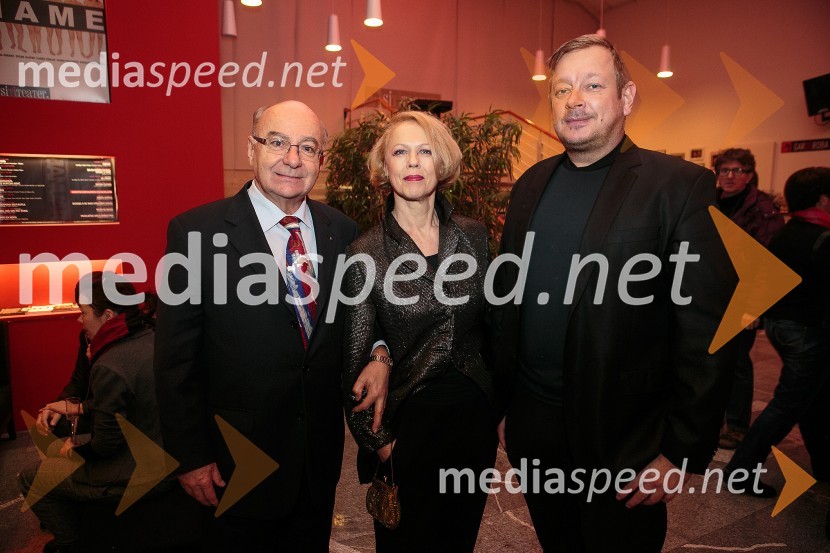  Mitja Rotovnik, nekdanji direktor Cankarjevega doma;  Mojca Makuc, modna oblikovalka;  Robert Waltl, direktor, Mini teaterPijem, ker sem pač žejna, premiera monokomedije