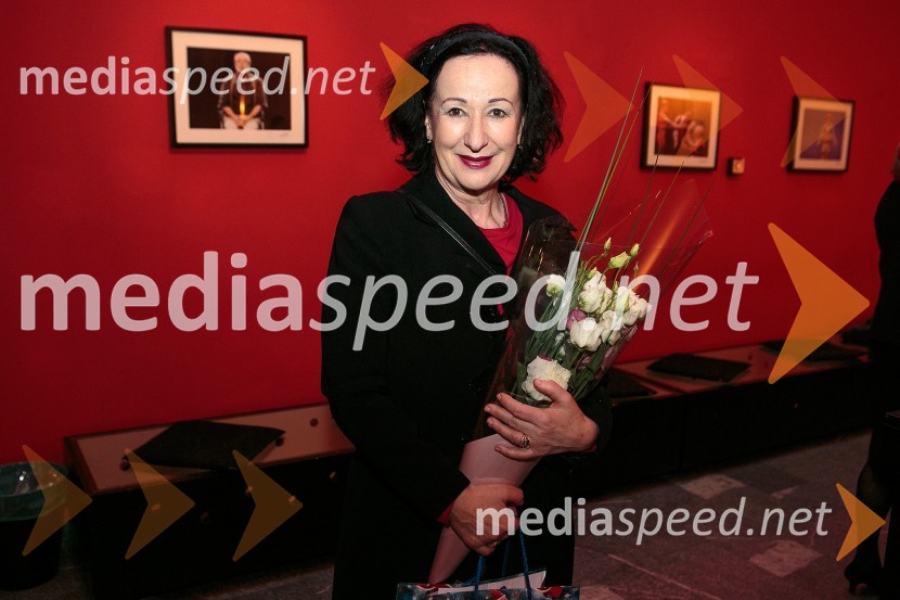  Polona Vetrih, igralkaPijem, ker sem pač žejna, premiera monokomedije