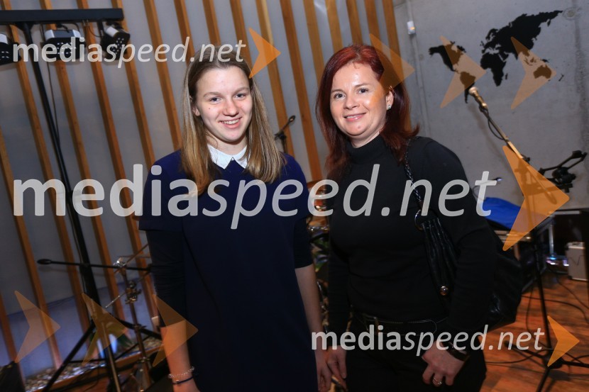  Lana Kopše;  Natalija  Edelbaher14. srečanje prijateljev hiše vin Doppler