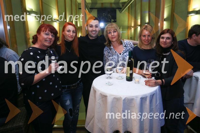  Mihaela  Kopše, Hiša vin Doppler;  ... ;  ... ;  ... ;  ... ;  ... 14. srečanje prijateljev hiše vin Doppler