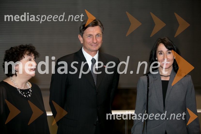 mag. Julijana Bizjak Mlakar, ministrica za kulturo;  Borut Pahor, predsednik Republike Slovenije;  Tanja Pečar, odvetnicaOdprtje prenovljene Narodne galerije
