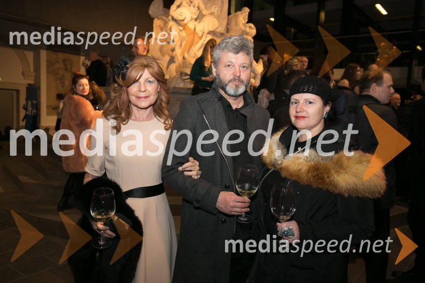  Darja Kuhar Kotnik, UO Društva za zdravje naroda;  Jure  Bricman,  Porcelan Catbryur;  Katja Jurgec Bricman,  Porcelan CatbryurOdprtje prenovljene Narodne galerije