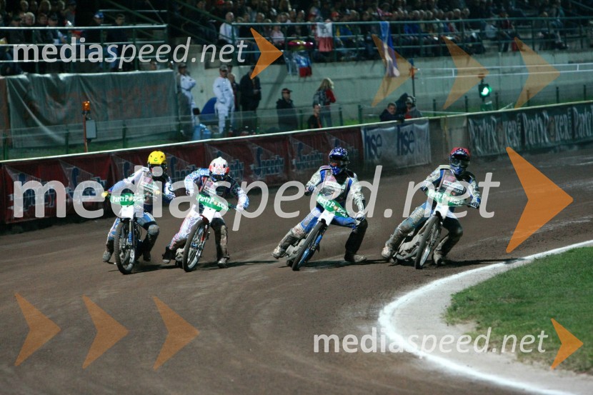Tomasz Gollob, Poljska, Jason Crump, Avstralija, Matej Žagar, Slovenija in Jurica Pavlic, HrvaškaSPEEDWAY GRAND PRIX, VN Slovenije 2007, dirka