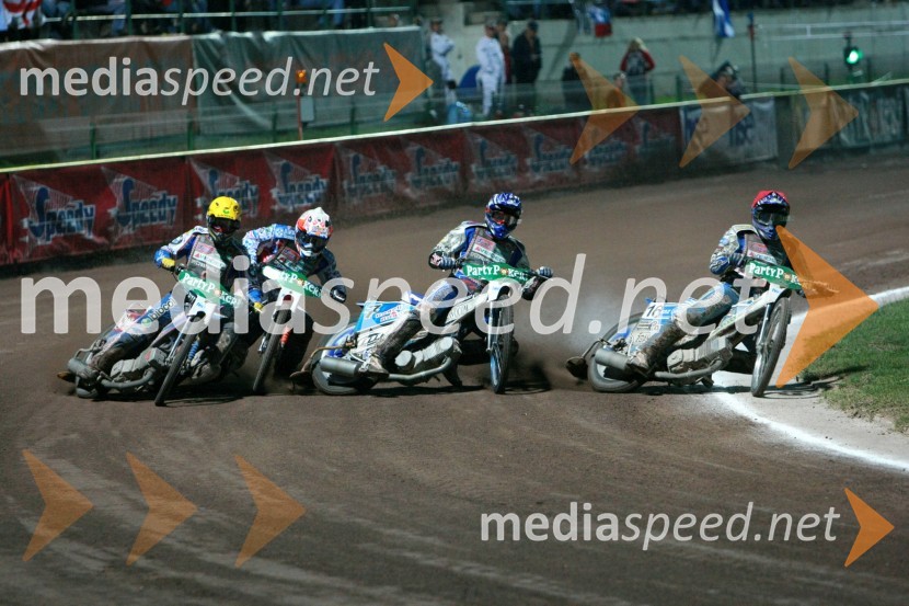 Tomasz Gollob, Poljska, Jason Crump, Avstralija, Matej Žagar, Slovenija in Jurica Pavlic, HrvaškaSPEEDWAY GRAND PRIX, VN Slovenije 2007, dirka