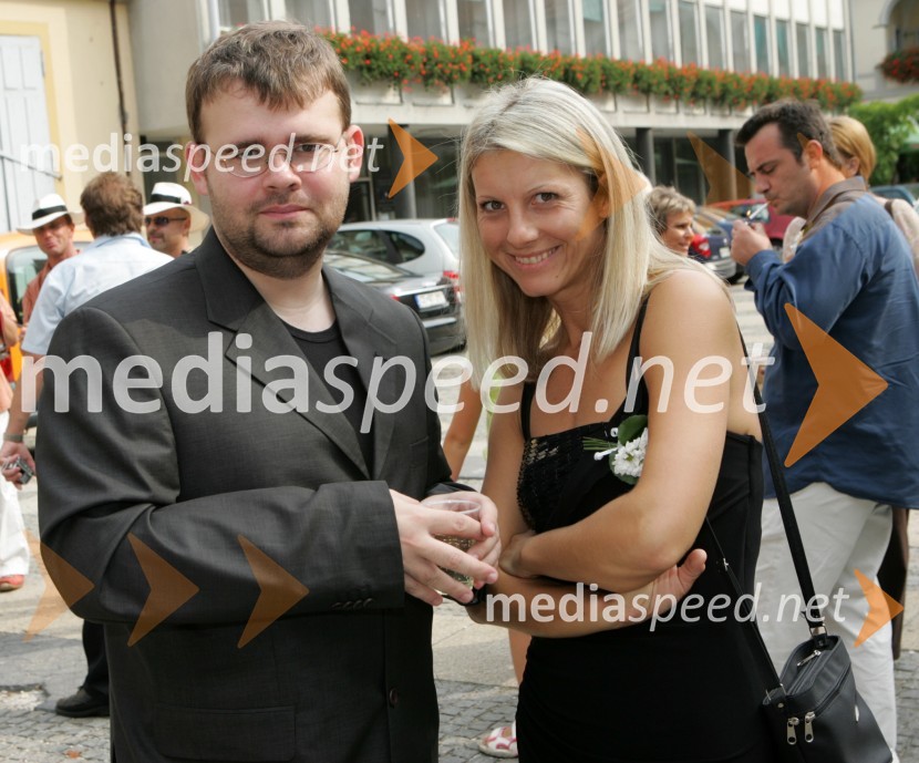 Alan Kavčič, namestnik odgovornega urednika revije Mariborčan in novinarka Mojca HanžičAnita Valher in Tomaž Mlakar - poroka