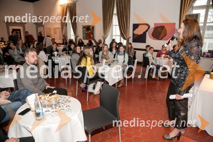  Miša Stanko, producentka, Cvetje v jeseniMuzikal Cvetje v jeseni bo doživel 100. ponovitev