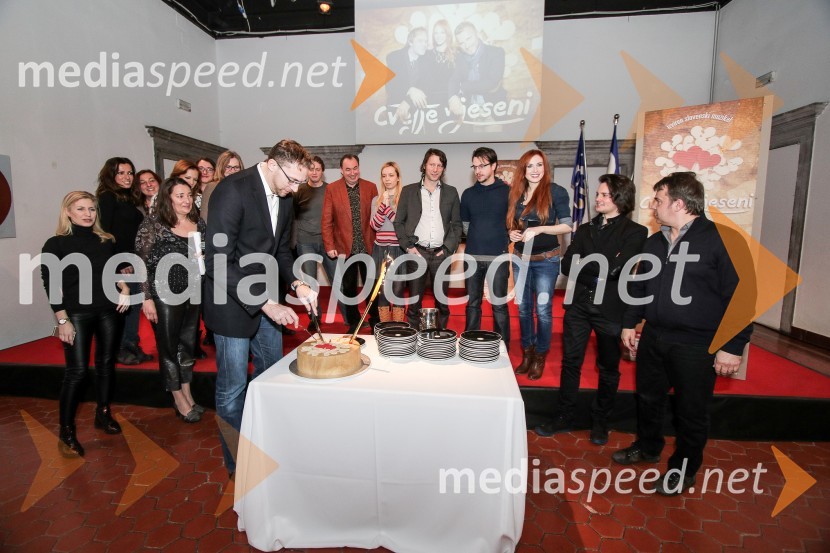  Gorazd Slak, izvršni producent muzikala Cvetje v jeseniMuzikal Cvetje v jeseni bo doživel 100. ponovitev