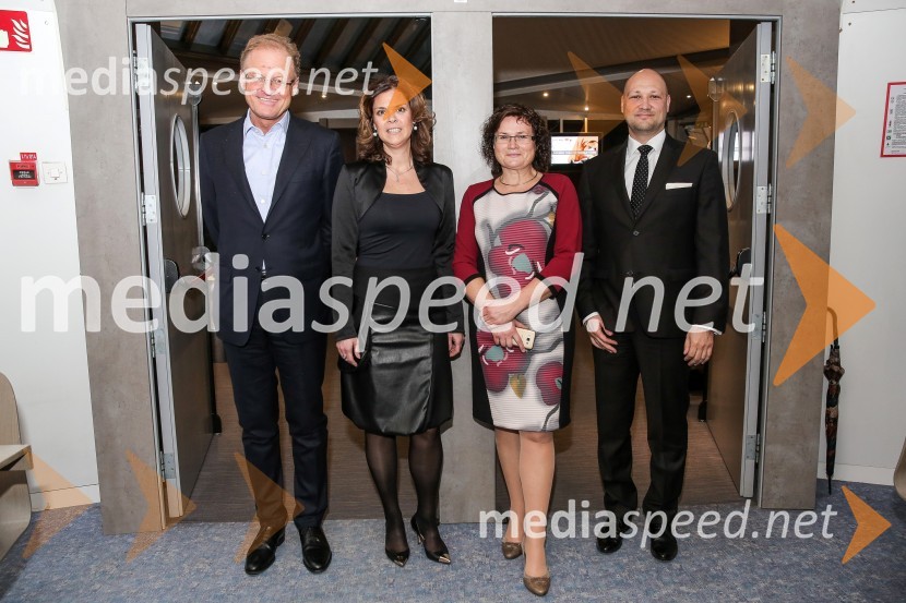  Janez  Škrabec, direktor Riko d.o.o., predsednik Slovensko-ruskega poslovnega sveta, predsednik Lions kluba Ljubljana Iliria;  Sabina Vodnik, Alumni klub; mag. Sonja Klopčič, podjetnica, managerka in voditeljica;  Uroš  Merc, predsednik uprave Bisol d.o.o.Slovenski poslovni voditelji v svetu, Alumni dogodek