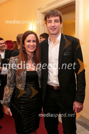  Petra Čop;  Iztok Čop, nekdanji veslač, podpredsednik Olimpijskega komiteja SlovenijeOutstanding 2015, podelitev nagrad
