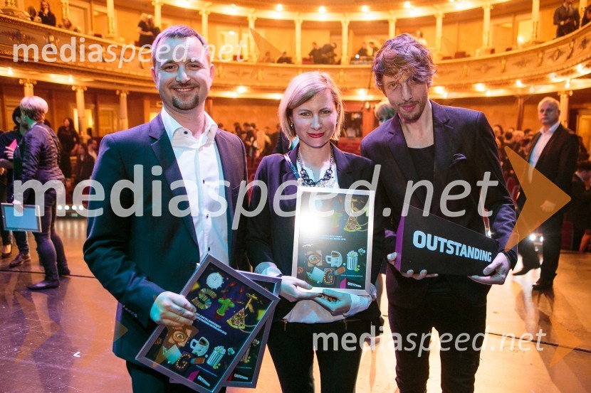  Niko Kušar, vodja Službe za tržno komuniciranje Telekom Slovenije;  ... ;  Aljoša  Bagola, izvršni kreativni direktor Pristop CreativeOutstanding 2015, podelitev nagrad