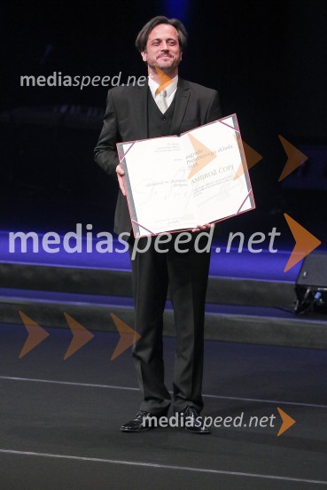 Državna proslava ob slovenskem kulturnem prazniku in podelitev Prešernovih nagrad